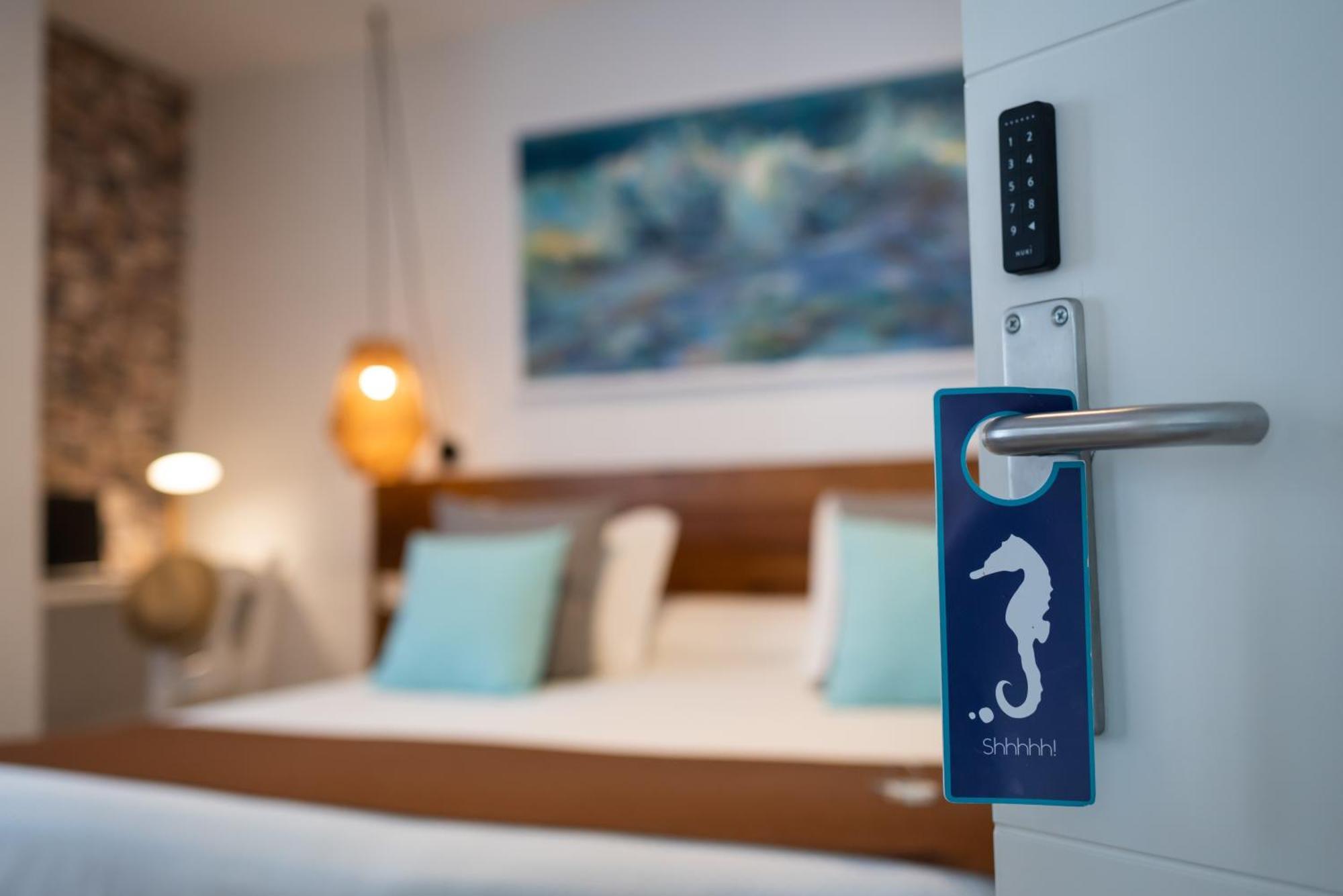 โอสตัล กาซา เดล มาร์ Hotel อัลเตอา ภายนอก รูปภาพ