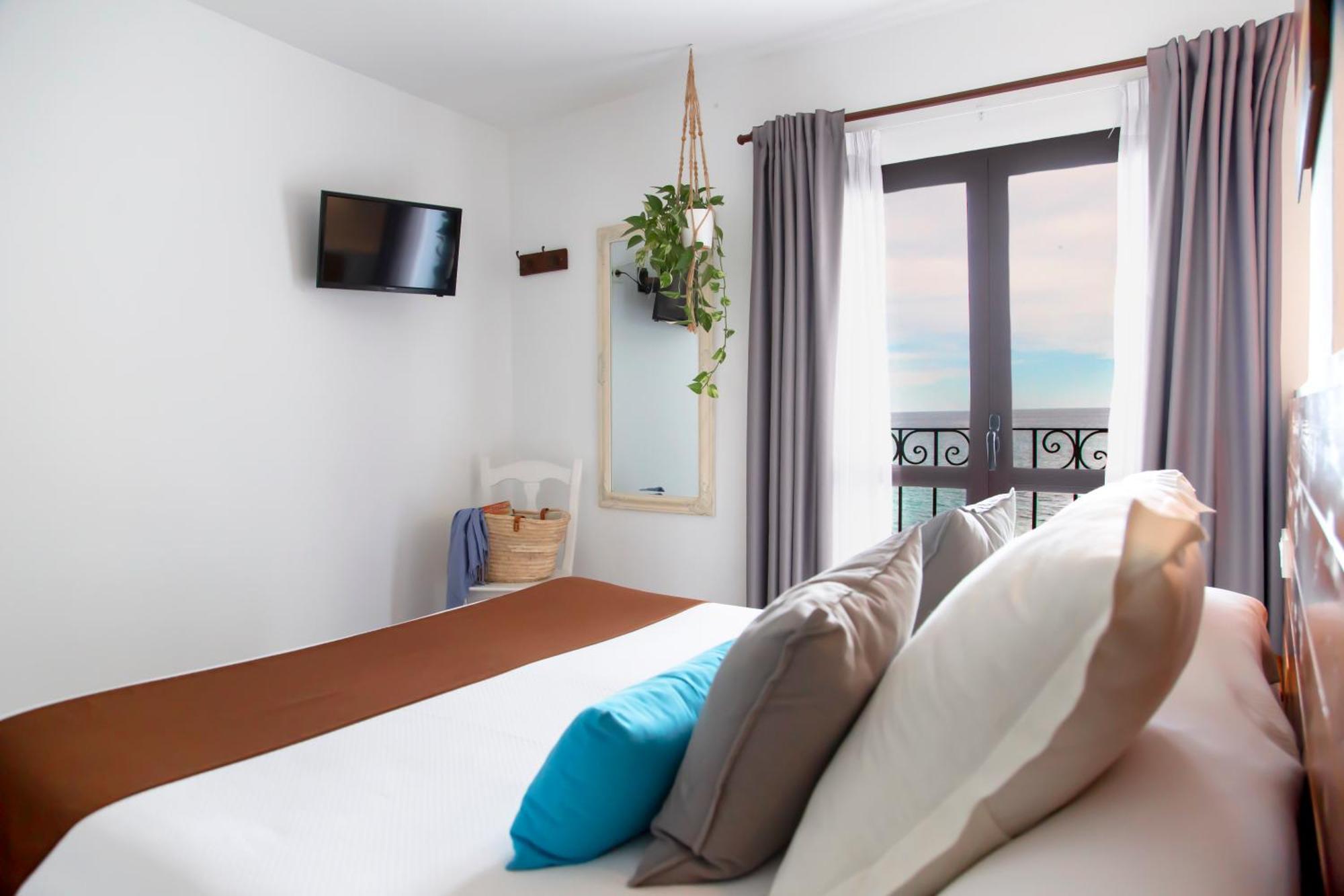 โอสตัล กาซา เดล มาร์ Hotel อัลเตอา ภายนอก รูปภาพ